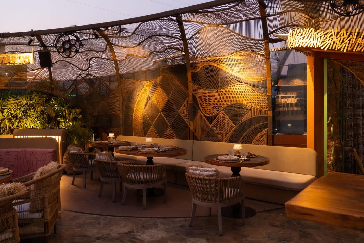 Modern Roof Lounge